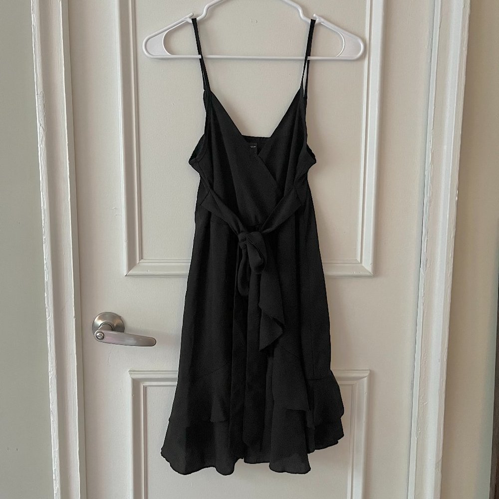 SHEIN Black Tie Waist Ruffle Hem Cami Dress